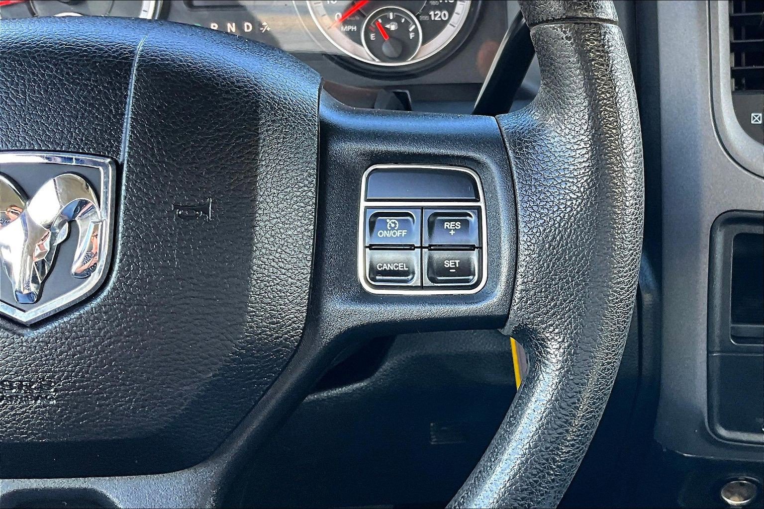 Used 2016 RAM 3500 Tradesman w/ Power & Remote Entry Group image 17