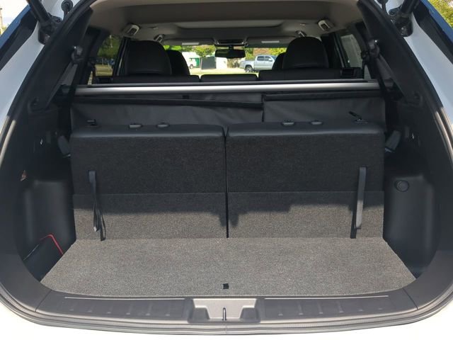 Used 2024 Mitsubishi Outlander SE image 13