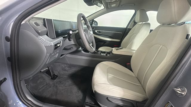 Certified 2026 Hyundai Sonata SE FWD image 10