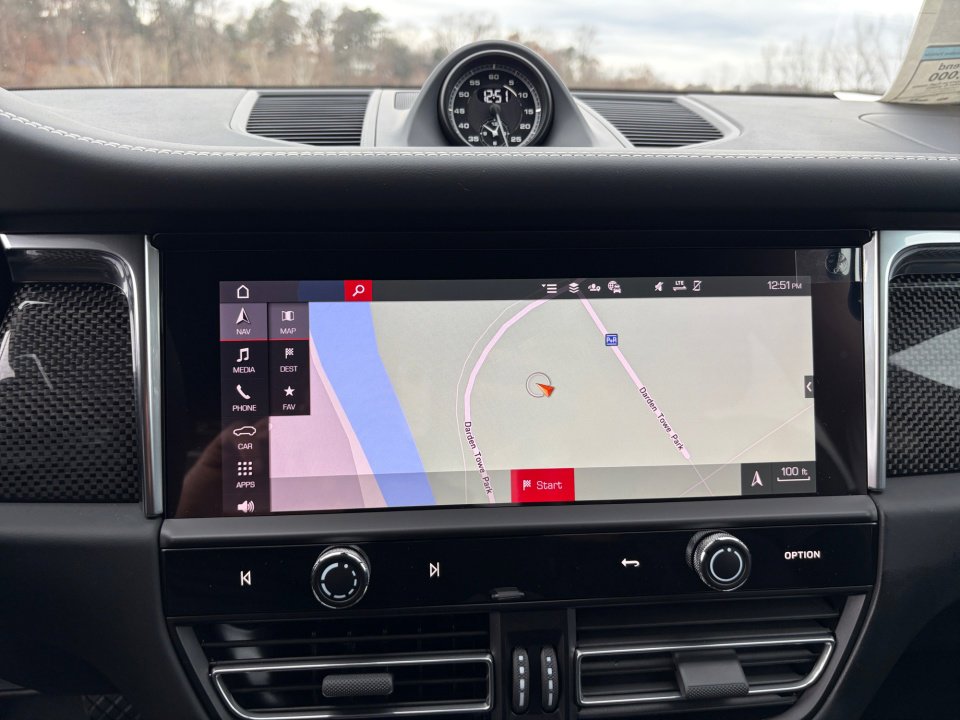 New 2026 Porsche Macan GTS image 22