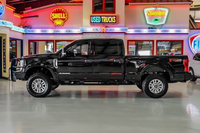 Used 2019 Ford F250 XLT w/ FX4 Off-Road Package AWD/4WD image 12