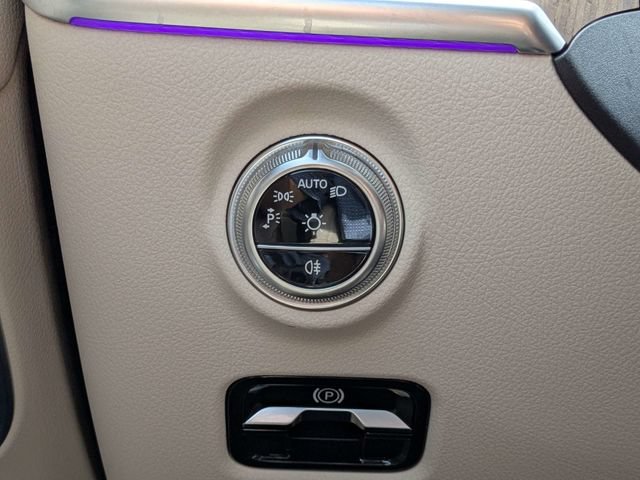 Used 2024 Mercedes-Benz CLE 300 4MATIC Coupe image 19