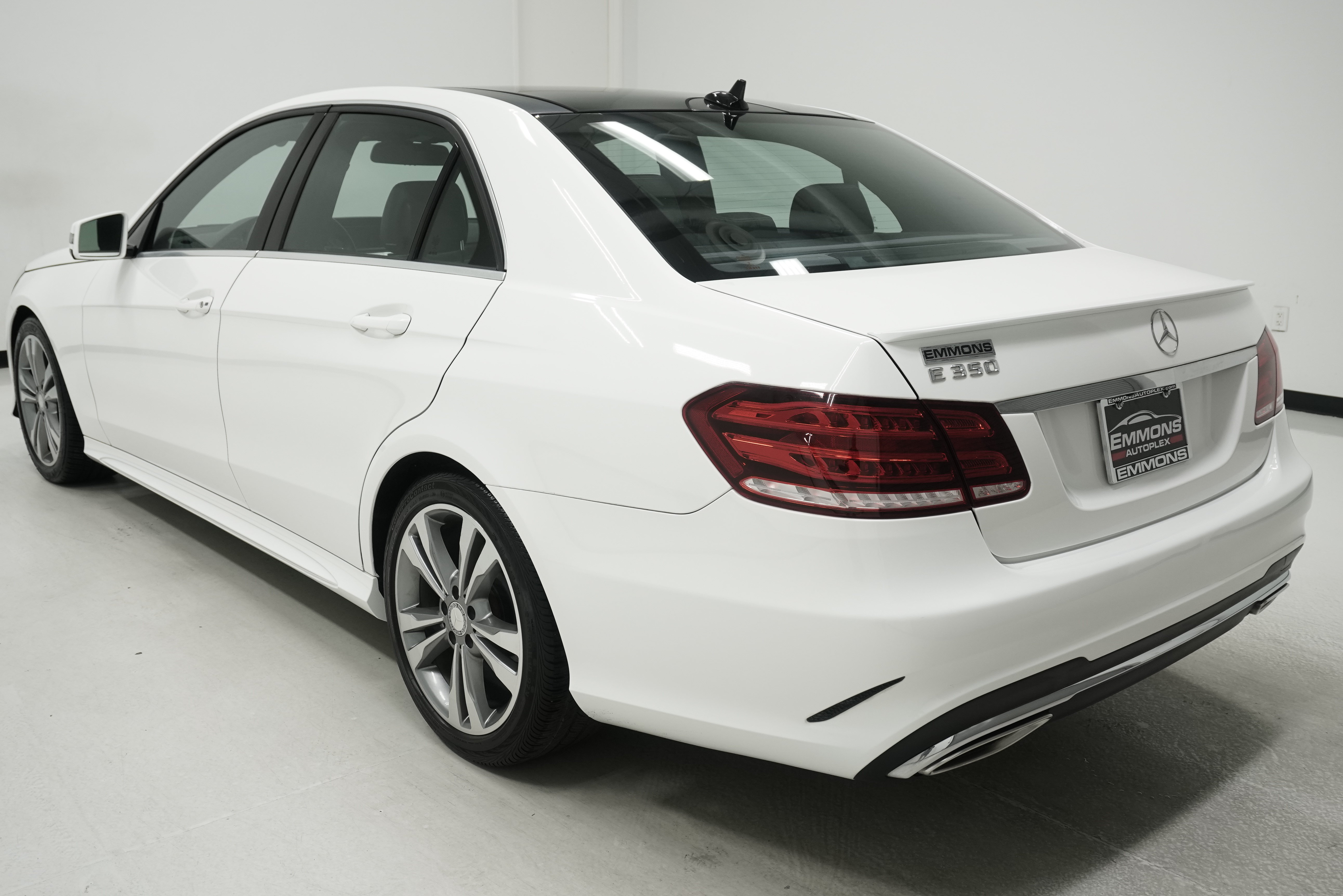 Used 2015 Mercedes-Benz E 350 Sedan image 6