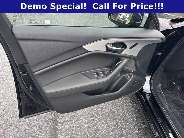 Used 2025 Acura TLX w/ Technology Package FWD image 10