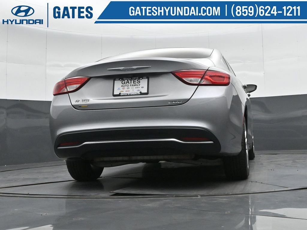 Used 2016 Chrysler 200 Limited image 34