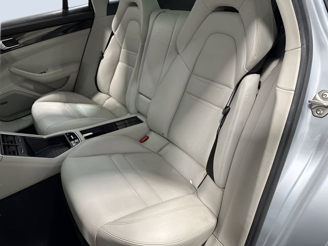 Used 2017 Porsche Panamera 4S AWD/4WD image 31