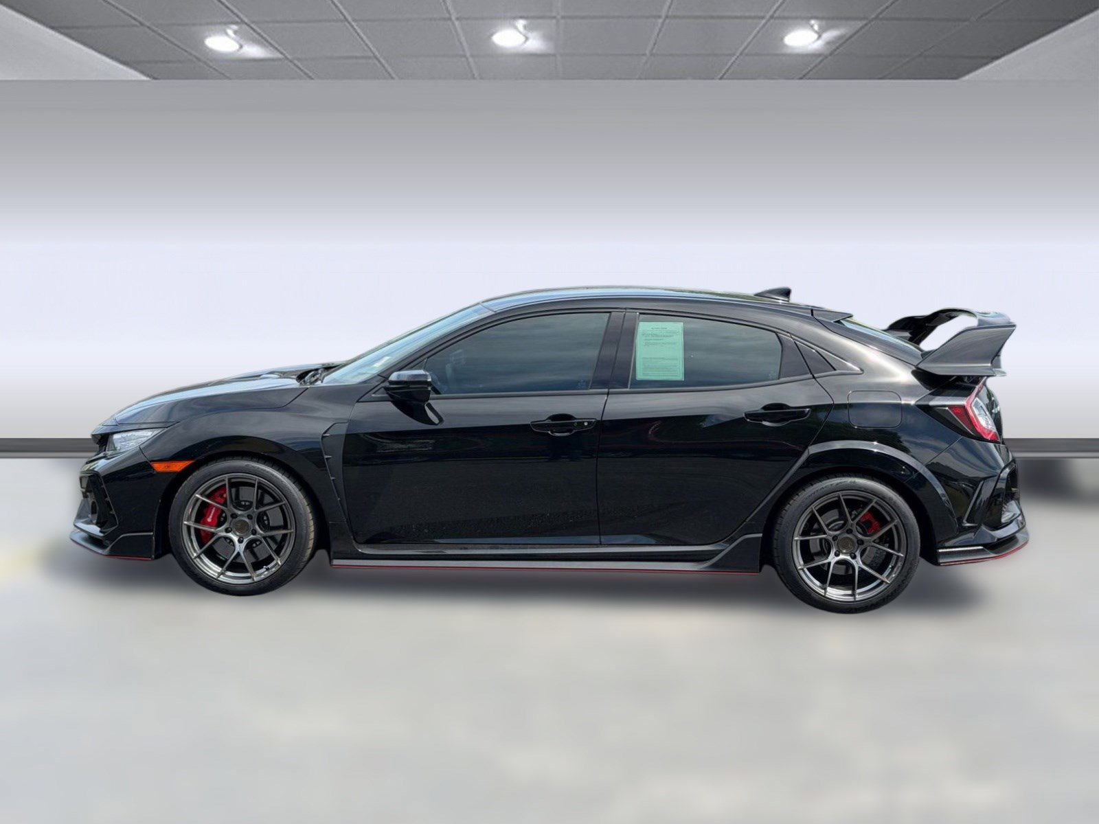 Used 2021 Honda Civic Type R image 2