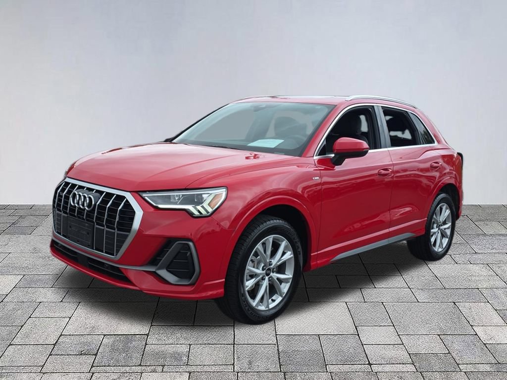 Used 2025 Audi Q3 2.0T Premium AWD/4WD image 3