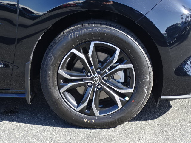 New 2026 Toyota Sienna Platinum AWD/4WD image 4