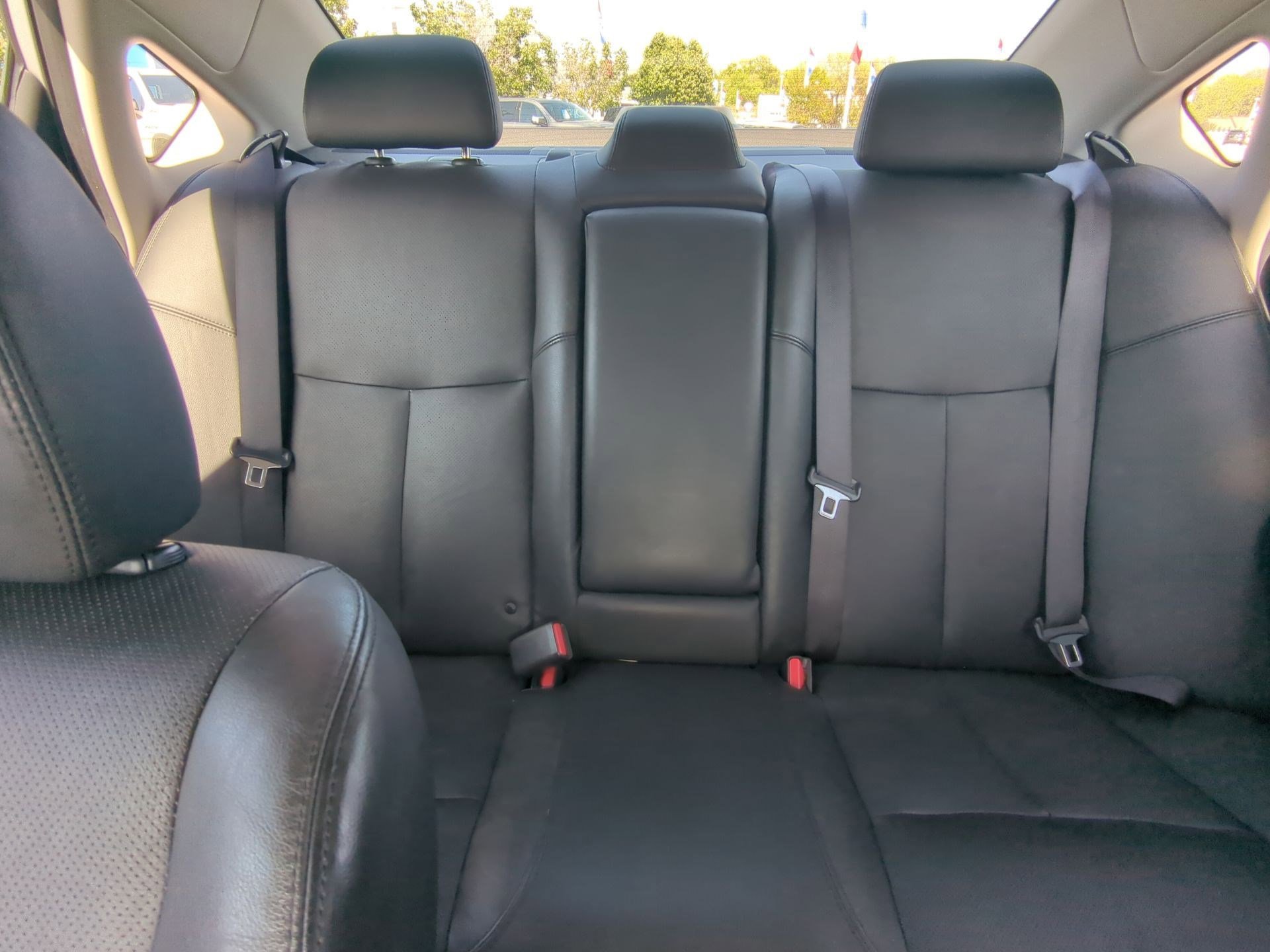 Used 2014 Nissan Altima 2.5 SL w/ Moonroof Package image 20