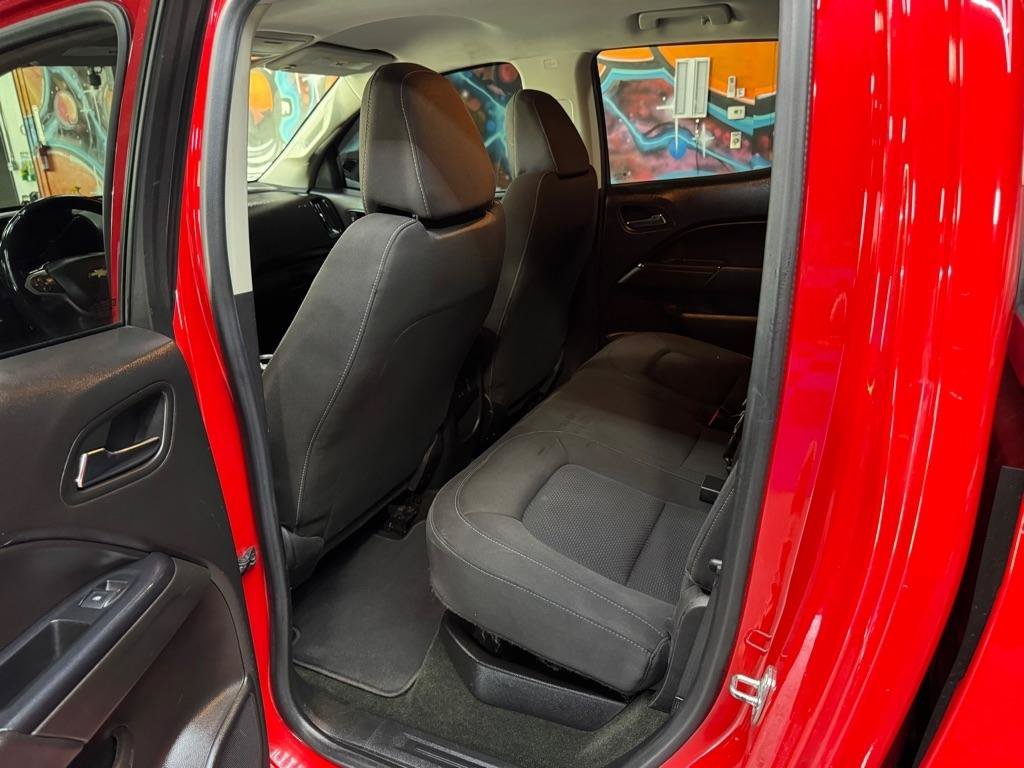 Used 2017 Chevrolet Colorado LT w/ LT Convenience Package AWD/4WD image 12