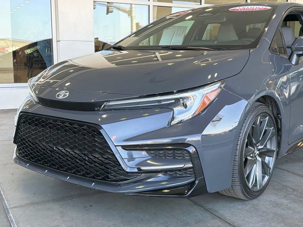 Certified 2023 Toyota Corolla SE w/ Carpet Mat Package (TMS) FWD image 3