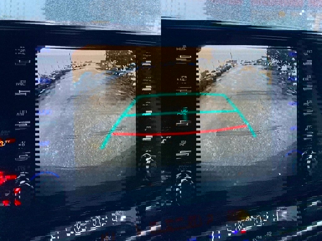 Certified 2022 Toyota Sienna XSE image 23