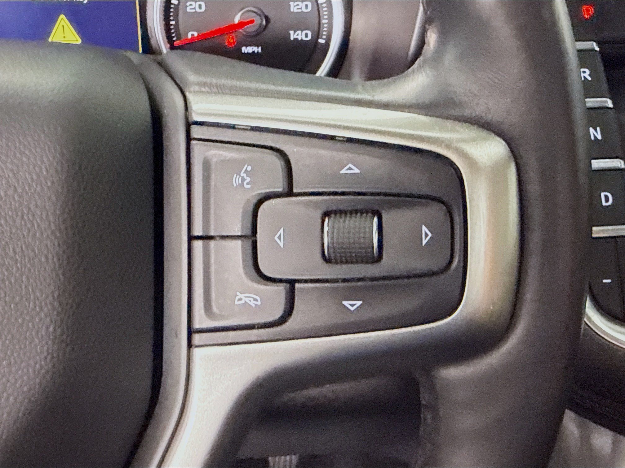 Used 2021 Chevrolet Tahoe Premier w/ Premium Package AWD/4WD image 15