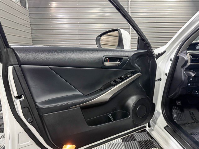 Used 2017 Lexus IS 300 300 AWD Sedan w/ Navigation System Package image 33