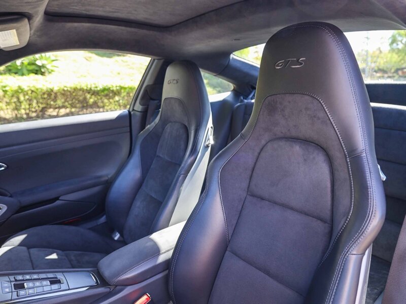 Used 2019 Porsche 911 Carrera GTS RWD image 23