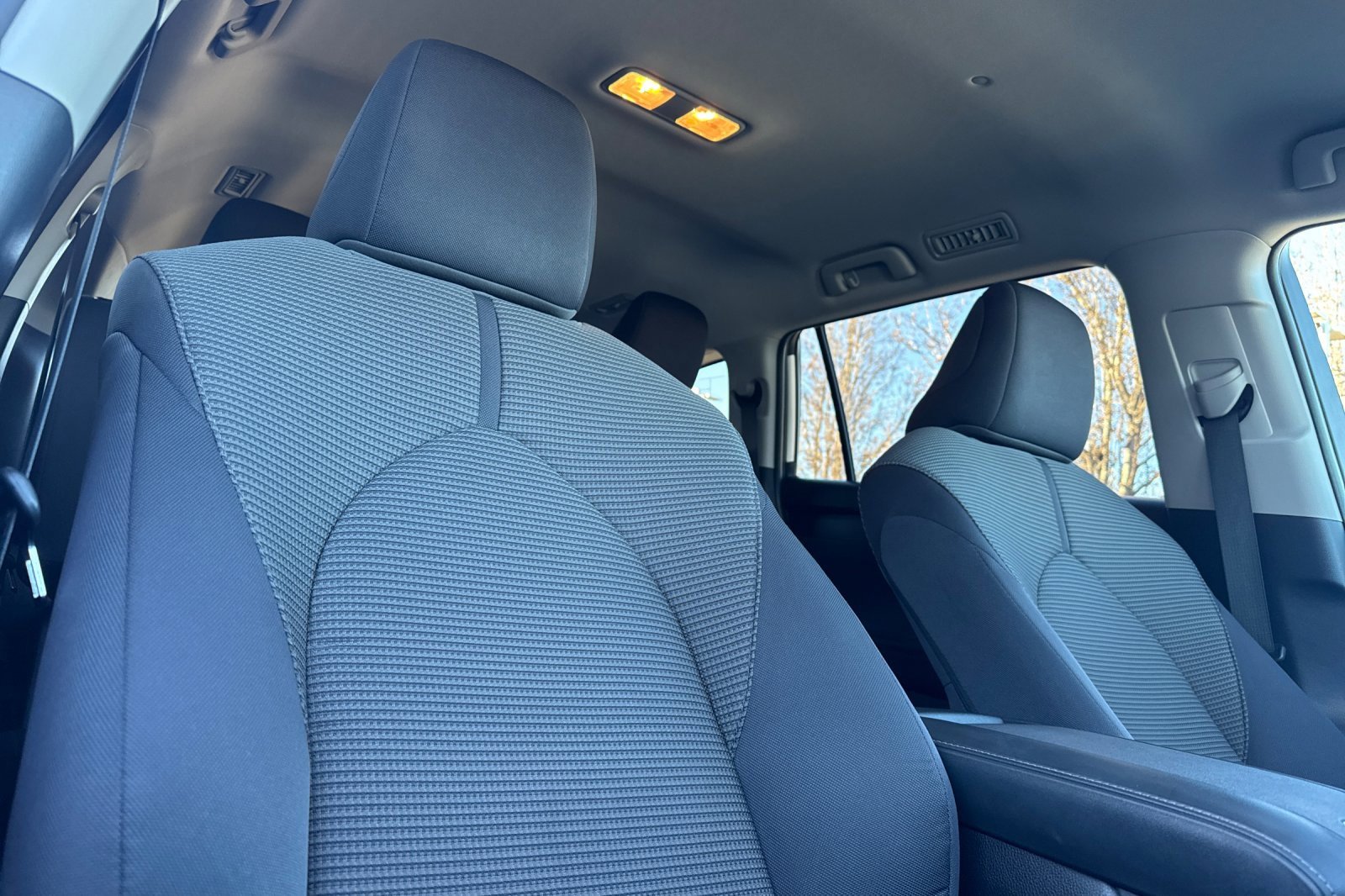 Used 2025 Toyota Highlander LE image 20