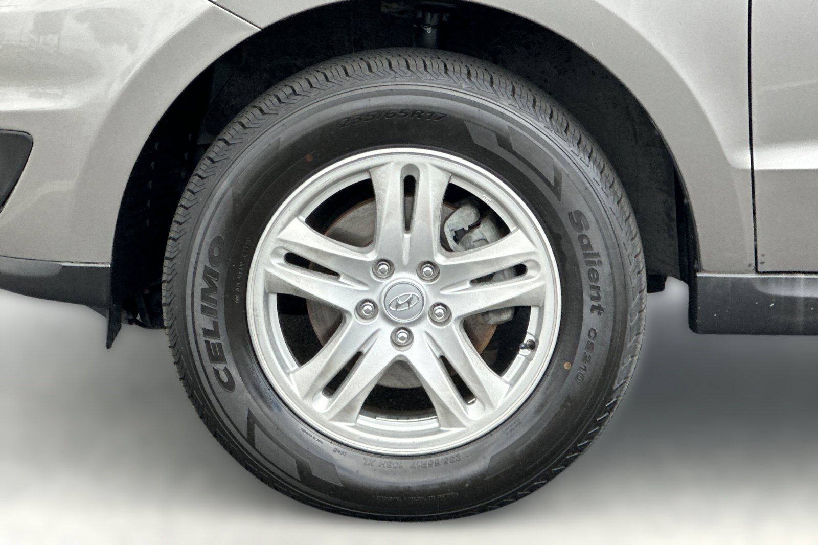 Used 2011 Hyundai Santa Fe GLS FWD image 11