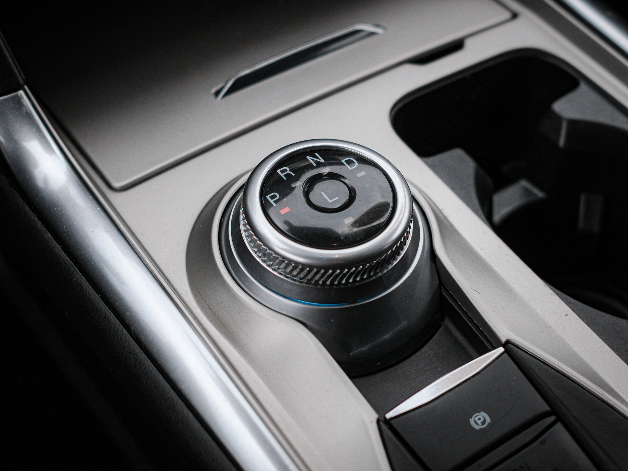 Used 2022 Ford Explorer XLT w/ Equipment Group 202A image 26