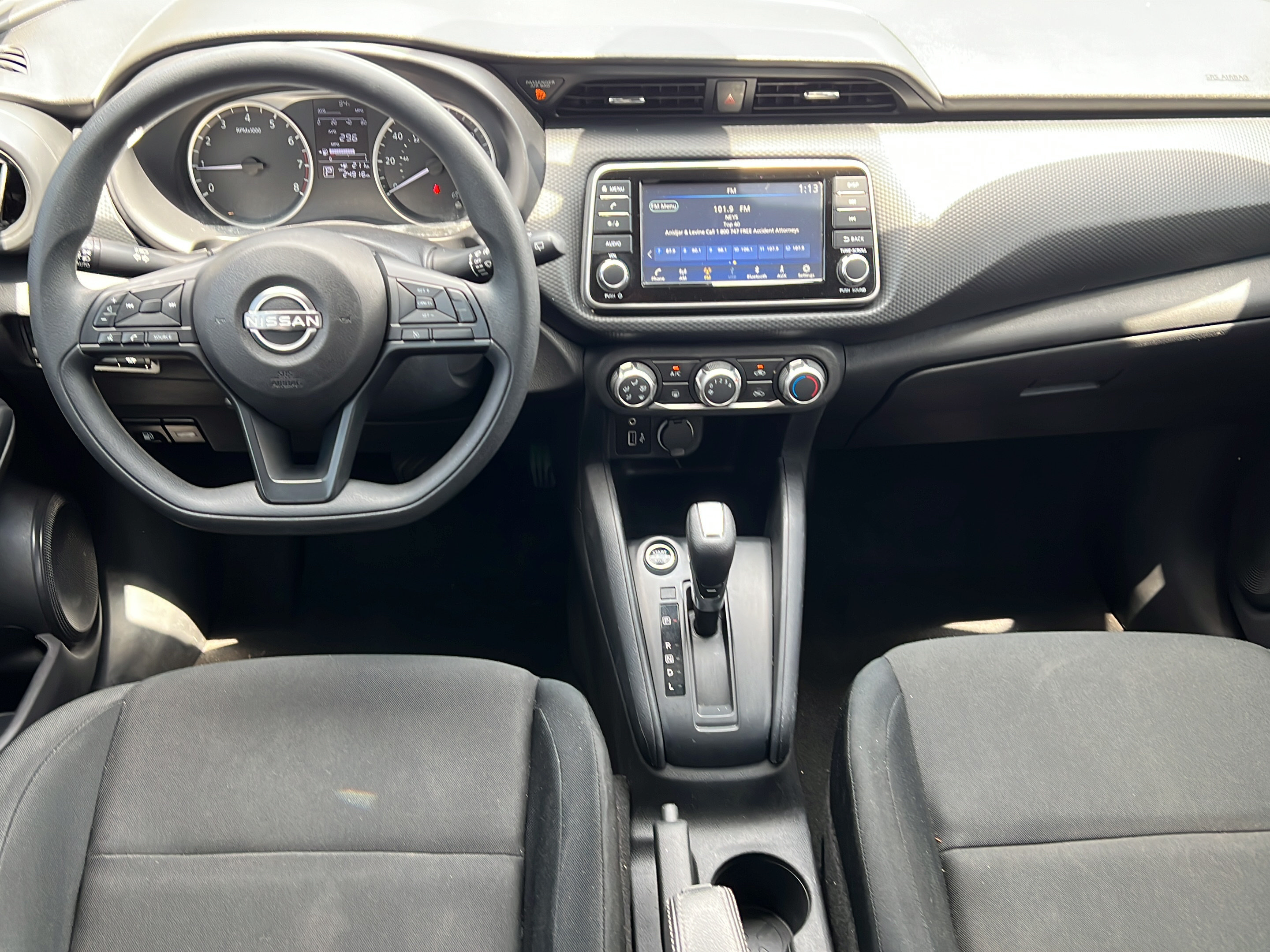 Used 2024 Nissan Kicks S FWD image 11