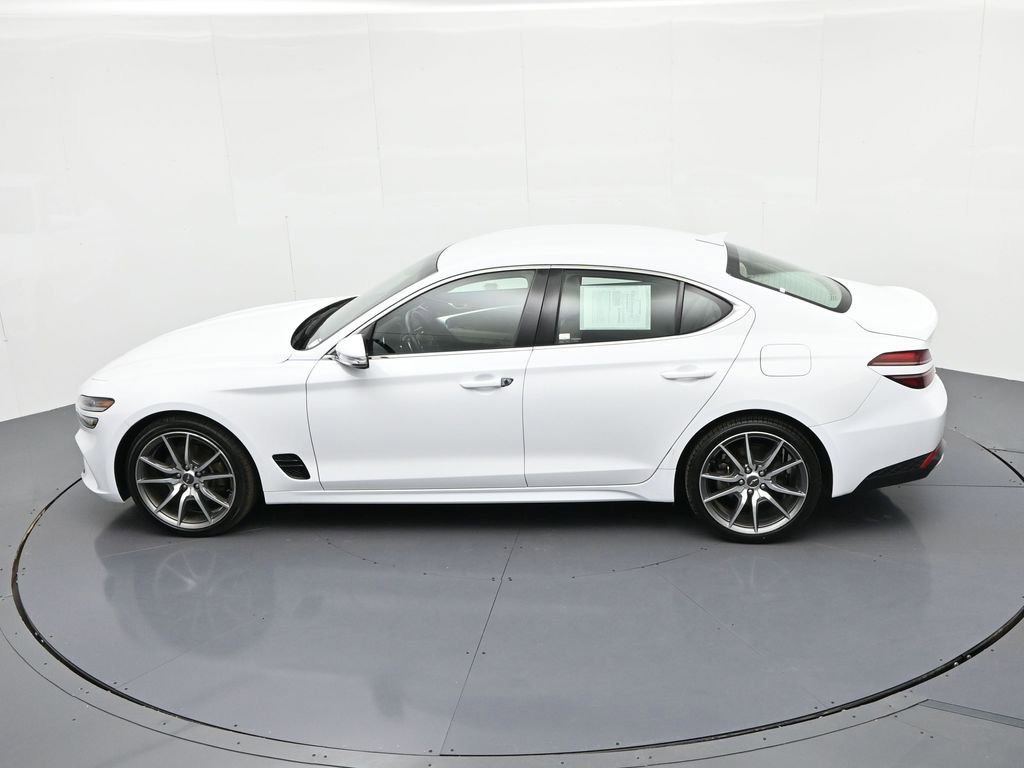 Used 2023 Genesis G70 2.0T image 19