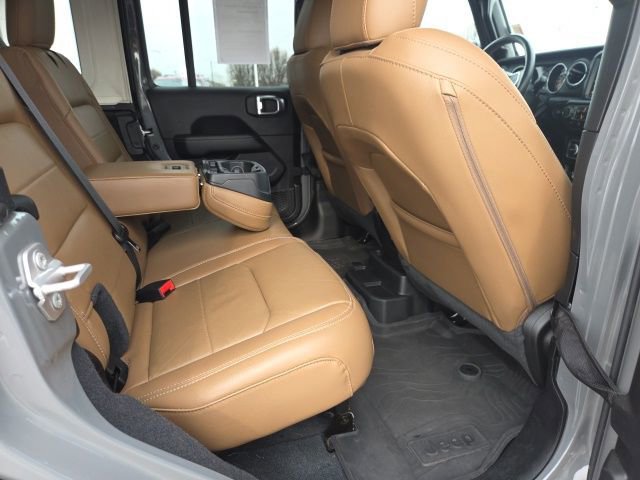 Used 2023 Jeep Wrangler Sahara w/ Cold Weather Group image 58