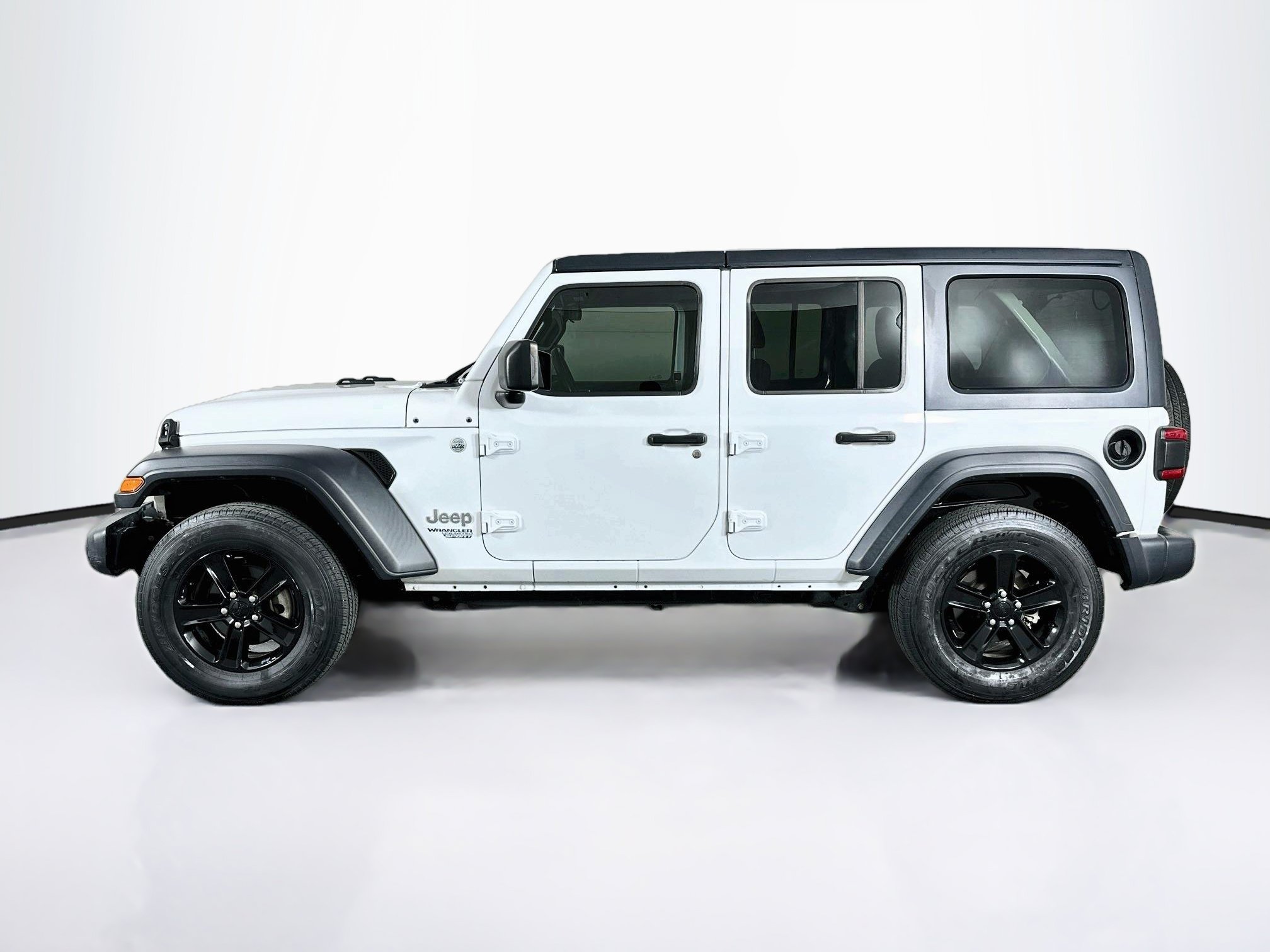 Used 2019 Jeep Wrangler Unlimited Sport S AWD/4WD image 4