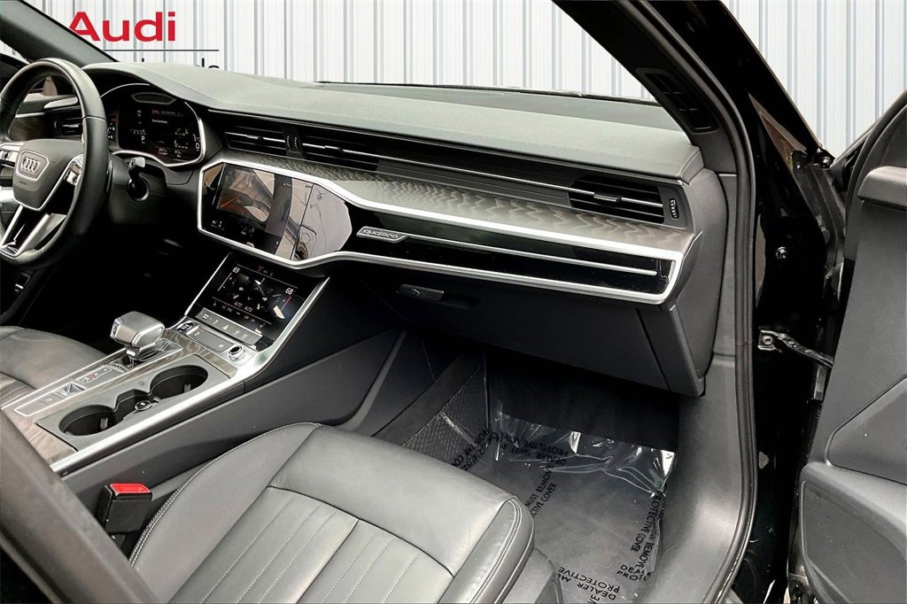 Used 2022 Audi A6 2.0T Premium image 26