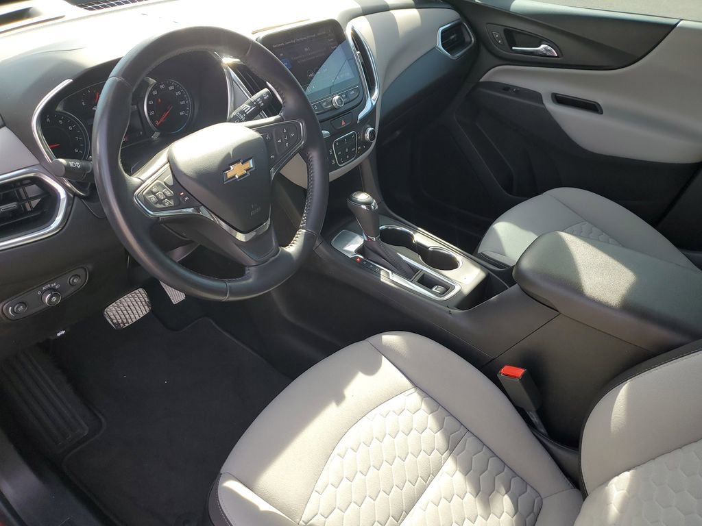 Used 2020 Chevrolet Equinox LT image 22