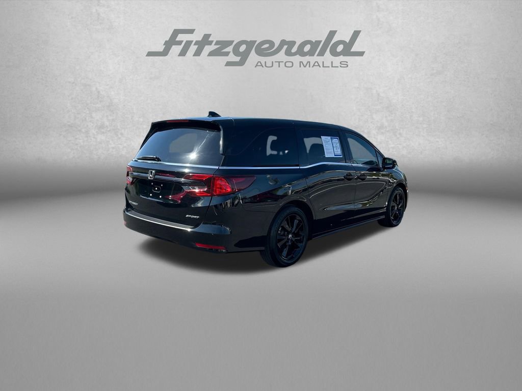 Used 2024 Honda Odyssey Sport image 7