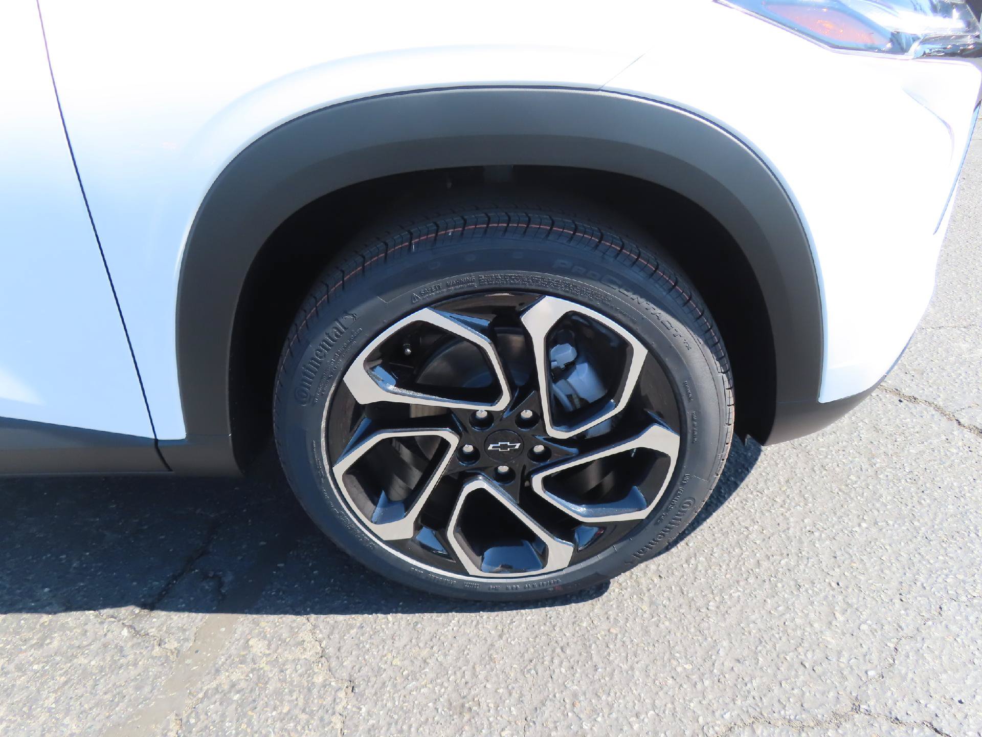 New 2026 Chevrolet Trax RS w/ Driver Confidence Package FWD image 10