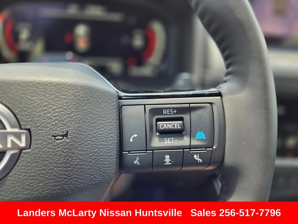 Used 2025 Nissan Rogue Platinum w/ Tech Package FWD image 26