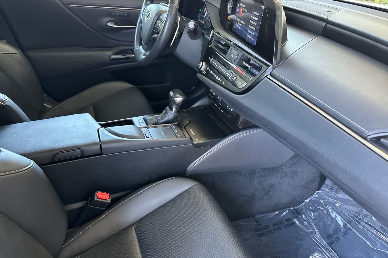 Used 2022 Lexus ES 300h w/ Premium Package FWD image 15