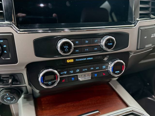 Used 2022 Ford F350 King Ranch AWD/4WD image 14