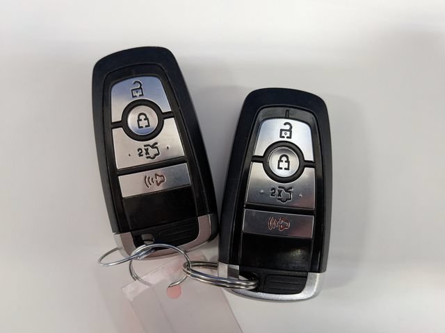 Used 2019 Ford Fusion SE FWD image 33