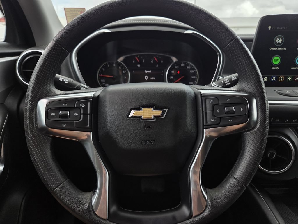 Used 2024 Chevrolet Blazer LT w/ Convenience Package FWD image 23