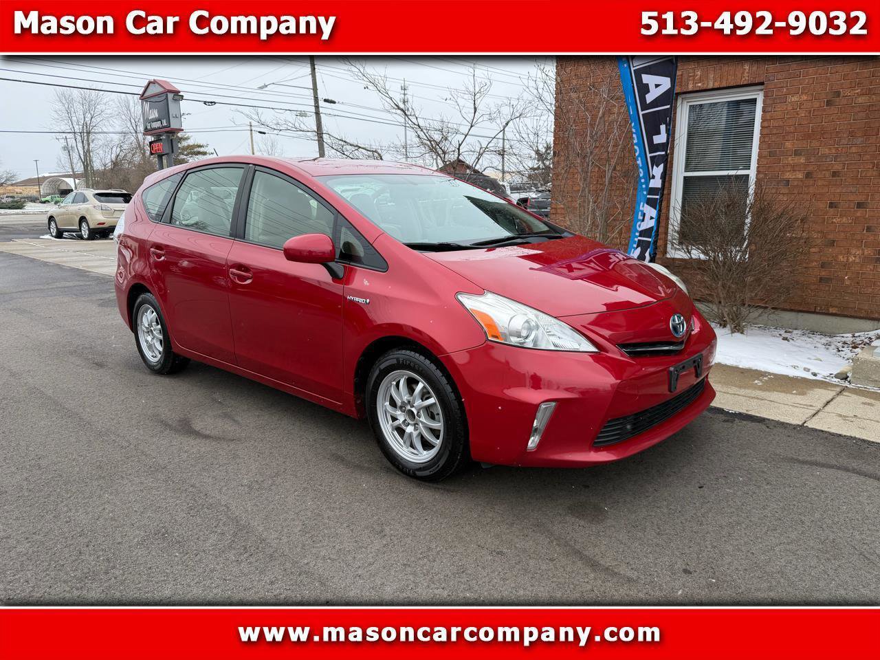 Used 2013 Toyota Prius V Two image 1