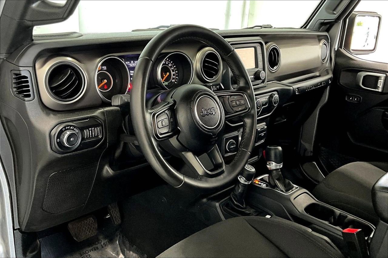 Used 2020 Jeep Wrangler Sport image 13