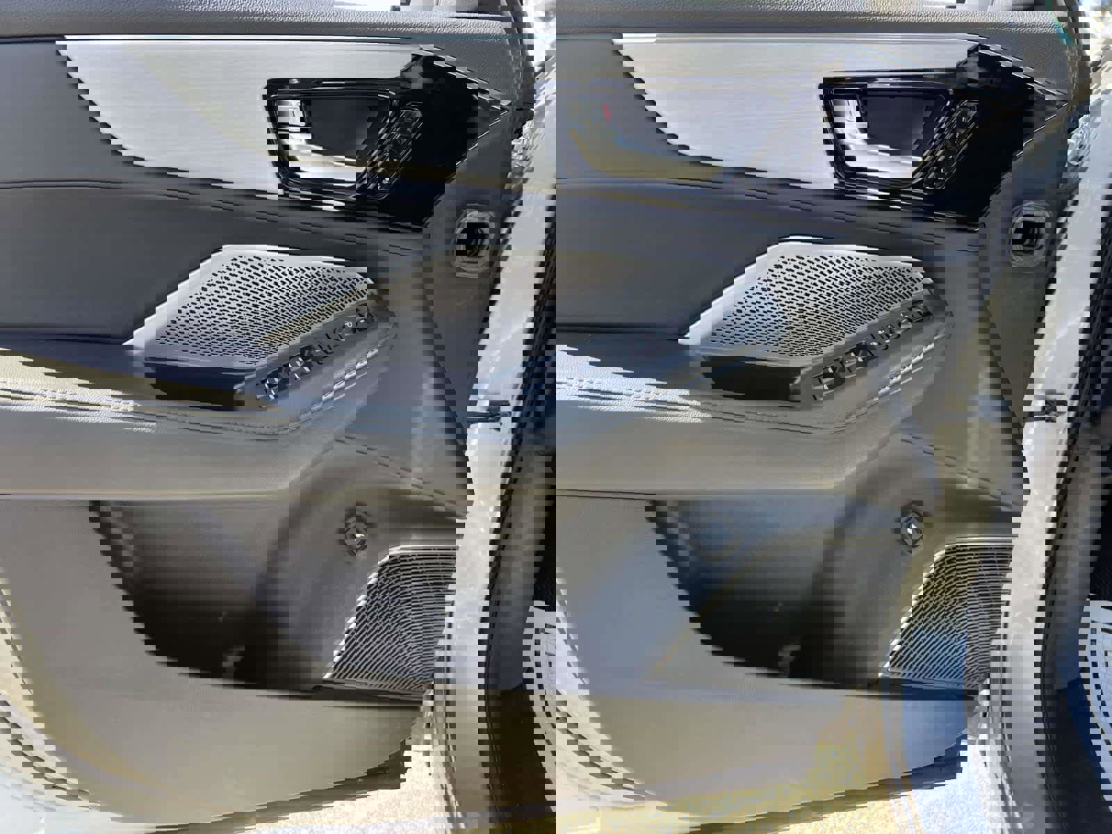 Certified 2023 Acura MDX SH-AWD image 19