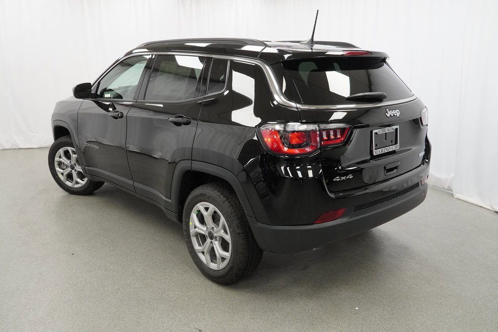 Certified 2025 Jeep Compass Latitude w/ Convenience Group image 14