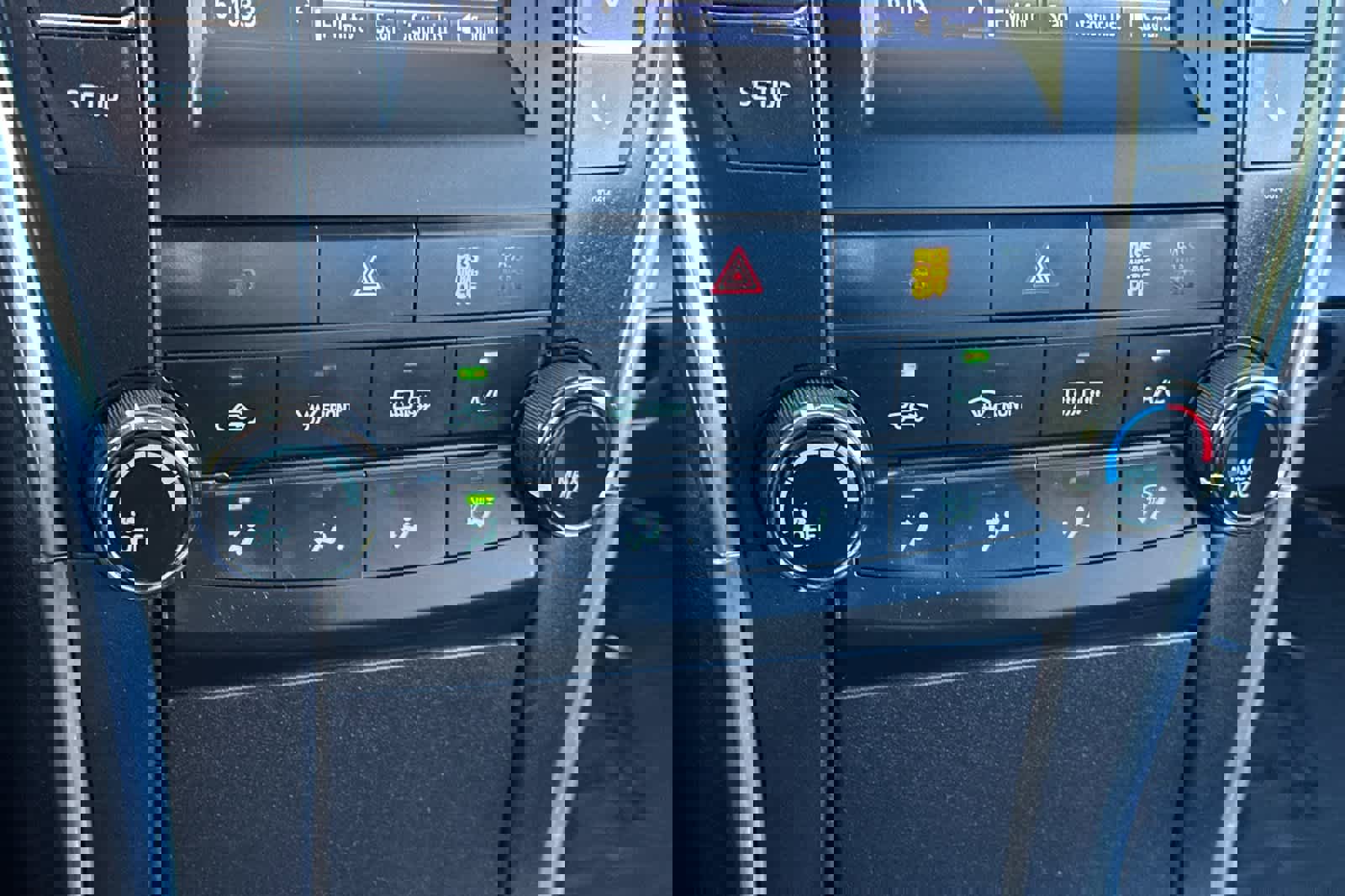 Used 2016 Toyota Camry SE FWD image 21