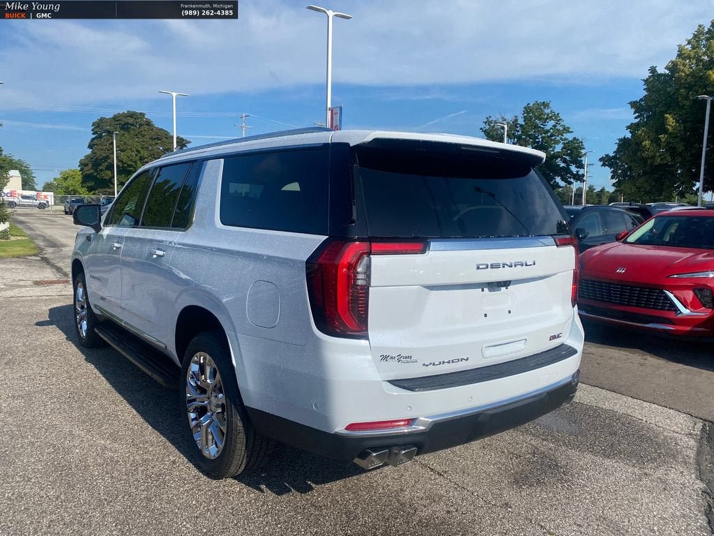New 2026 GMC Yukon XL Denali w/ Advanced Technology Package AWD/4WD image 3