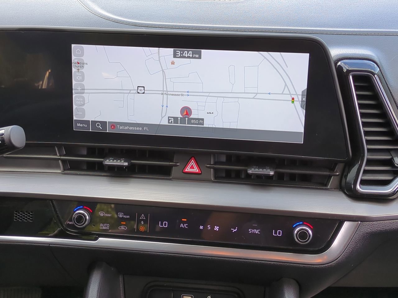 Certified 2024 Kia Sportage EX image 18