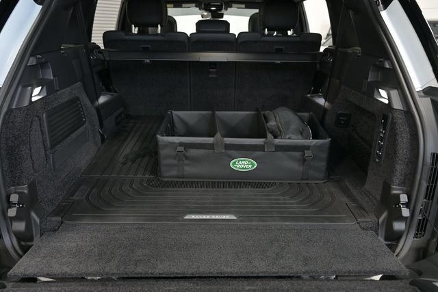 Used 2026 Land Rover Range Rover Long Wheelbase SE AWD/4WD image 28