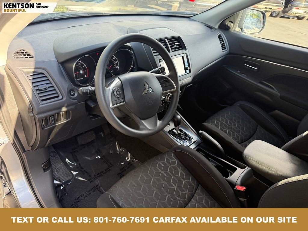 Used 2025 Mitsubishi Outlander Sport AWD image 25