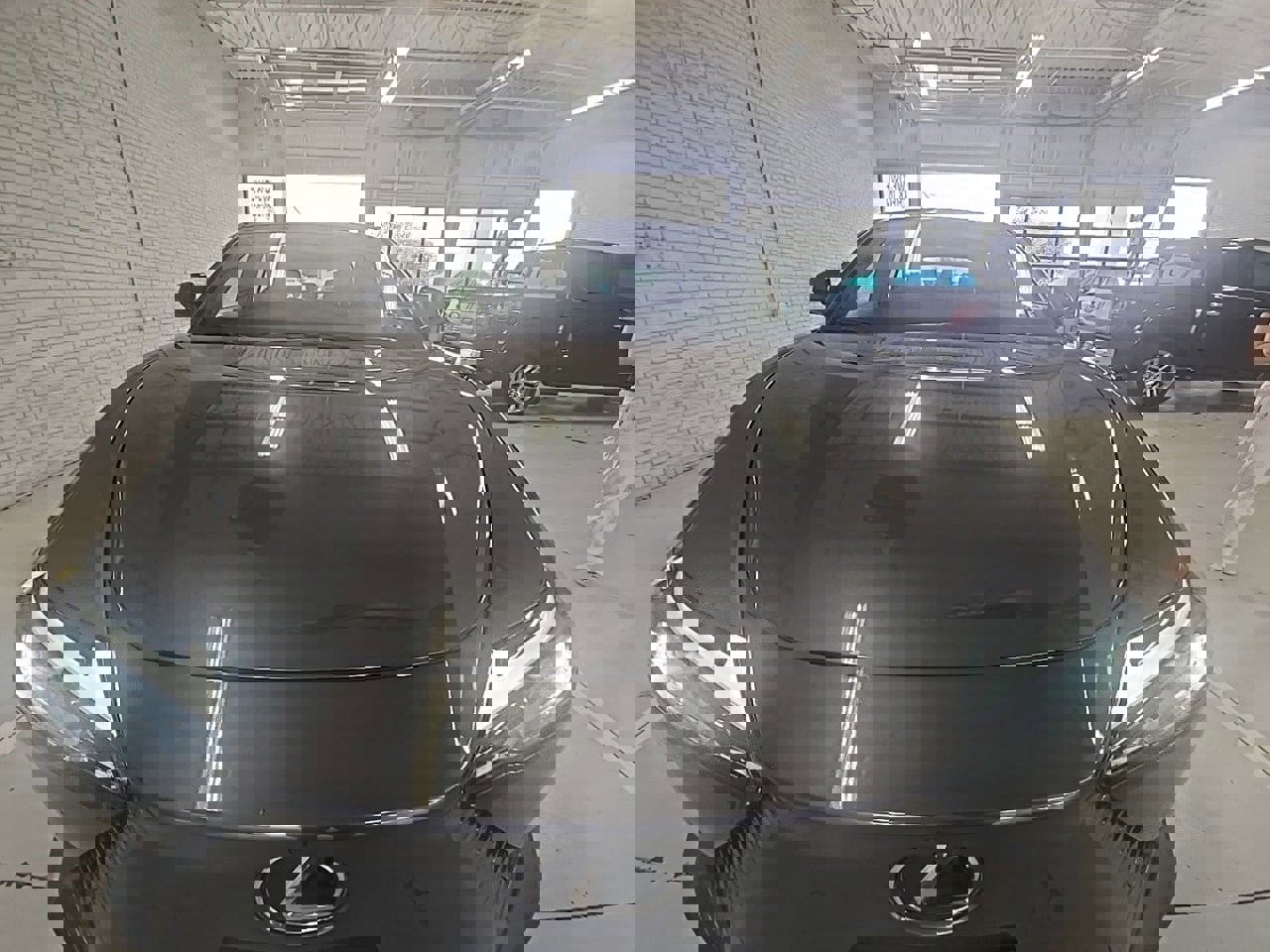 Used 2024 Lexus RZ 300e Premium w/ Accessory Package (2T) image 2