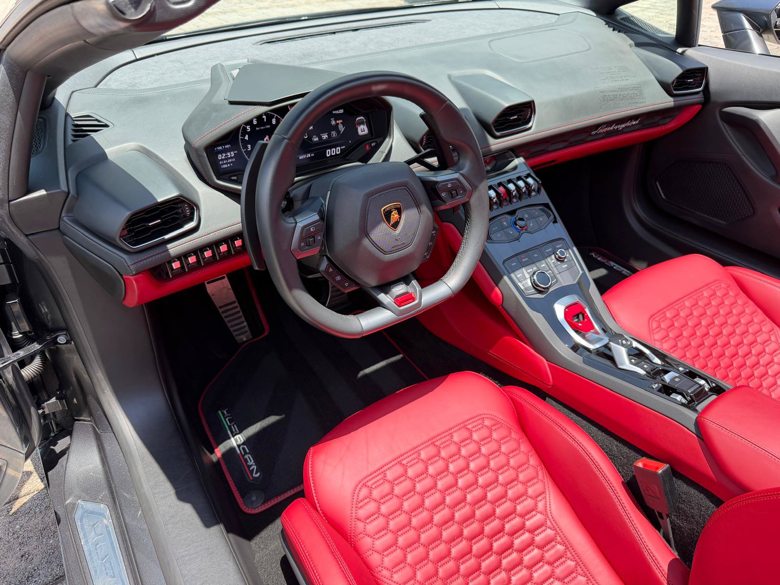 Used 2016 Lamborghini Huracan LP 610-4 AWD/4WD image 34