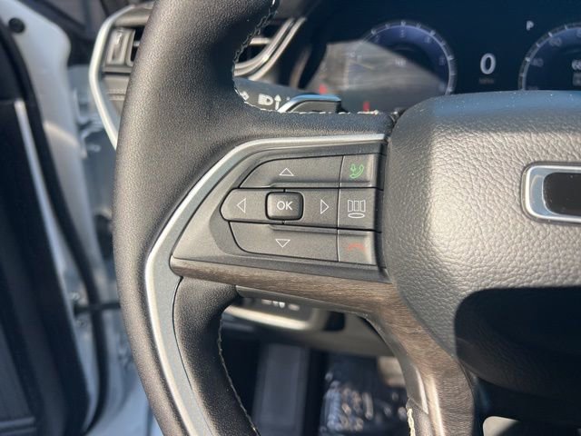 New 2026 Jeep Grand Cherokee Altitude RWD image 11