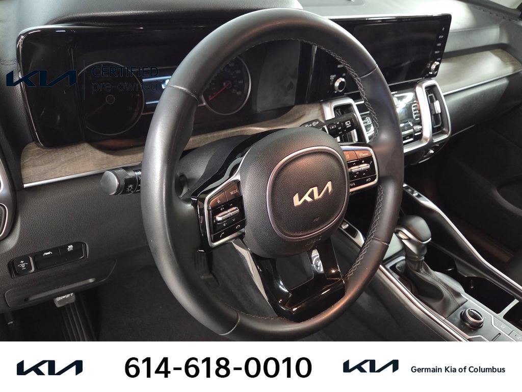 Certified 2023 Kia Sorento S AWD/4WD image 17