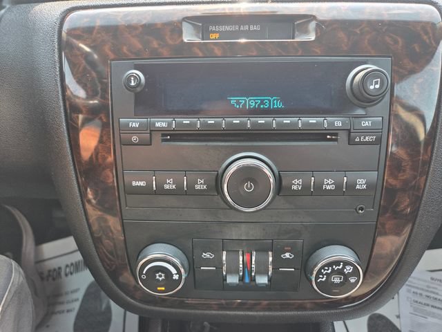 Used 2014 Chevrolet Impala LT w/ LT Sunroof Package FWD image 24